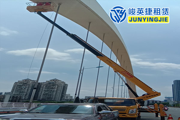 三江柳州桥梁检测施工现场